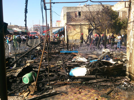 سُكانُ حَي بوحفيظ يُذَكِّرون عامل الإقليم بحريق لالة زهرة ويطالبون برفع الضرر عنهم