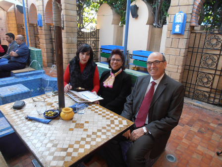 مديرة مجموعة مدارس الحوزية في ضيافة شركة كوبارفارما في يوم تكريمي