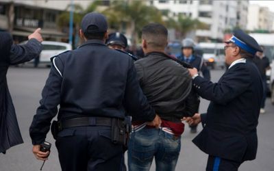 مصالح الامن تعتقل سارق السيارات بالجديدة من بينها سيارة النائب الاقليمي للتعليم