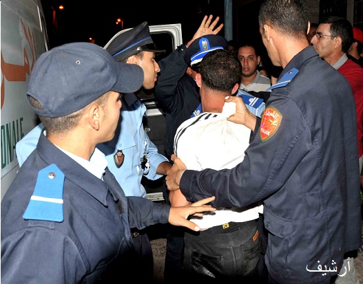 ايقاف نصاب في الشارع العام بآزمور كان يوهم ضحاياه بتشغيلهم بمنتجع مازغان