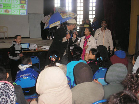 قافلة جمعية بسمة للتنمية الثقافية بالجديدة  تحط الرحال بدار الشباب حمان الفطواكي في محطتها الثالثة لمسابقة بنك المعلومات بين المدارس تحث شعار :