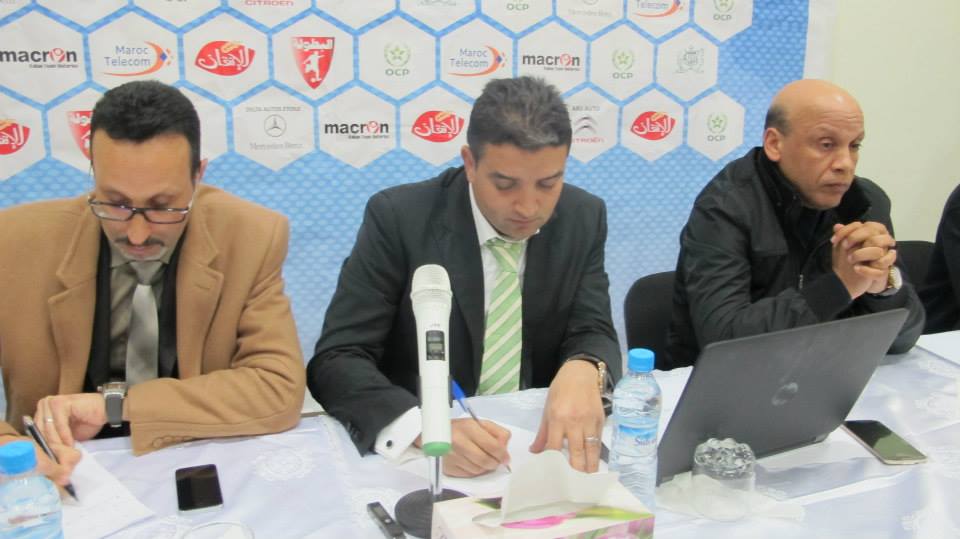 مكتب الفوسفاط يدعم الدفاع الجديدي ب 1,6 مليار سنويا ويمنعه من صرفها على انتداب اللاعبين