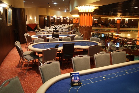 استياء وسط مستخدمي كازينو مازغان بعد طرد مستخدمين في ظروف مفاجئة