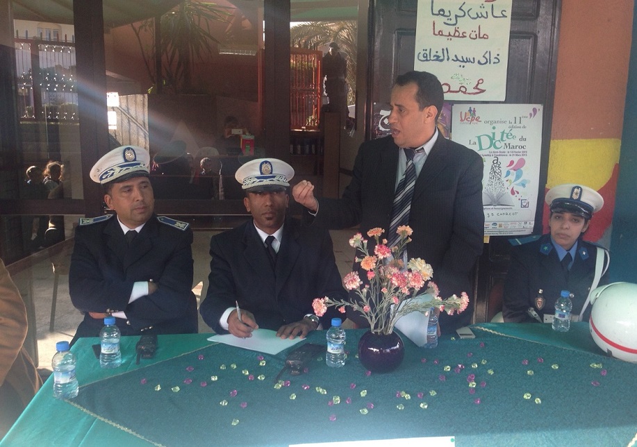 أمن الجديدة ينظم حملة تحسيسية بمدرسة إحسان 2 بمناسبة اليوم الوطني للسلامة الطرقية