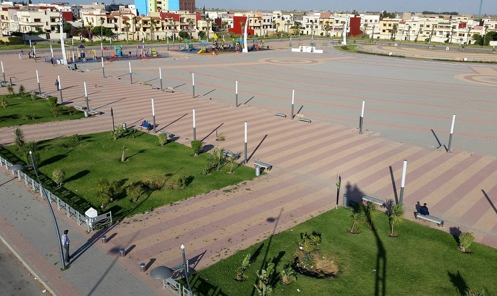 ساحة الانبعاث بالزمامرة.. كلفت ملياري سنتيم وصُنّفت من أجمل الساحات المنجزة في المغرب