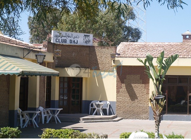 الدفاع الجديدي لكرة القدم يستنكر إبعاده من التحضير للجمع العام الاستثنائي للمكتب المديري ويطالب الجهات المسؤولة بتطبيق القانون