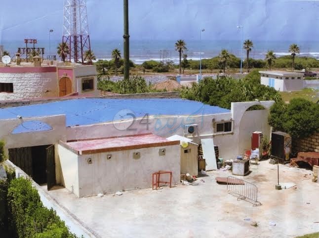 ملهى  ليلي  بحي  كاليفورنيا  بمدينة الجديدة  خارج  القانون