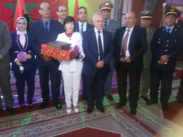مديرية التعليم بسيدي بنور تكرم ثلة من النساء الفاعلات وتخص مليكة الستان بتكريم خاص