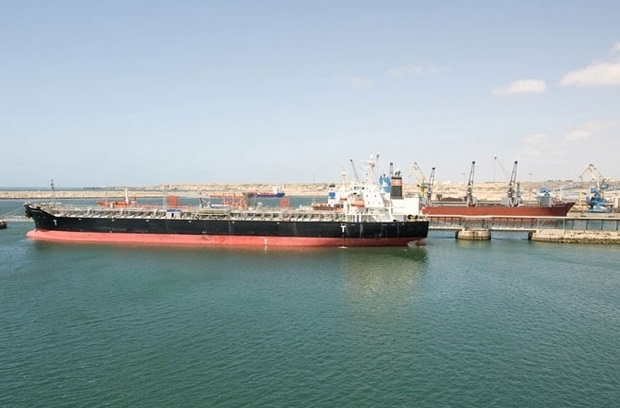 سرقة من سفينة بانامية تكشف ثغرات خطيرة في ميناء الجرف الأصفر