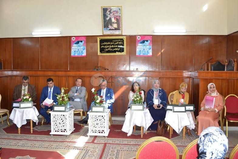 خلية التكفل القضائي بالمحكمة الابتدائية بسيدي بنور ترتقي بالمرأة البنورية في اجتماعها الدوري