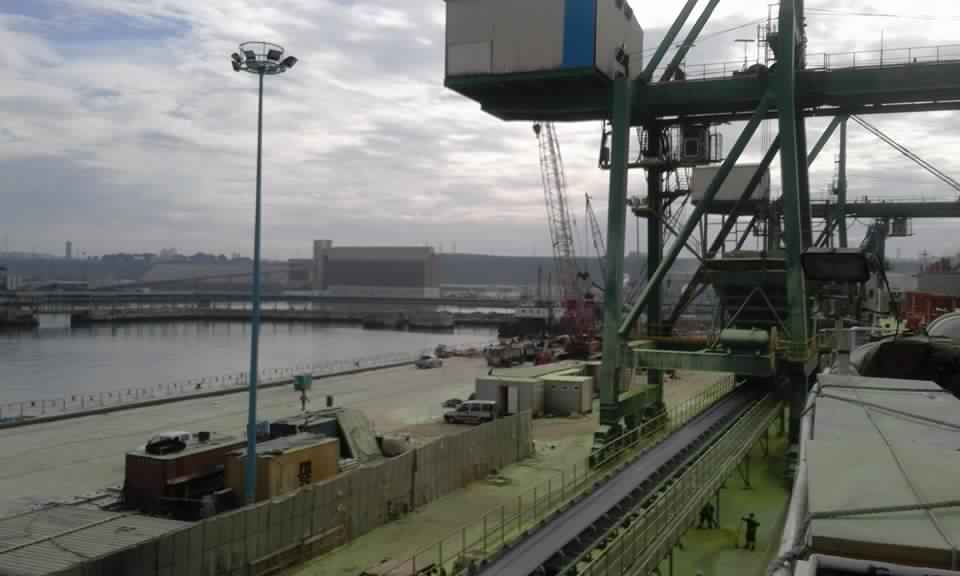 عدسات كاميرات تفضح سرقة نوعية بالجرف الأصفر