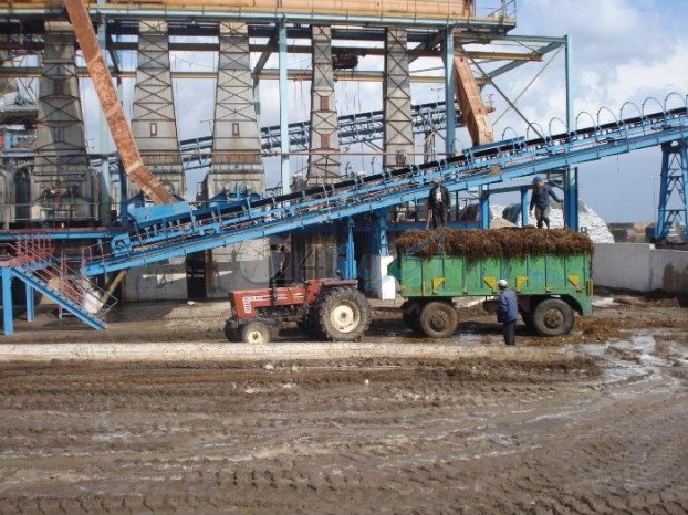 بلطجية يعرقلون العمل بمعمل  إنتاج السكر  كوزيمار بسيدي بنور