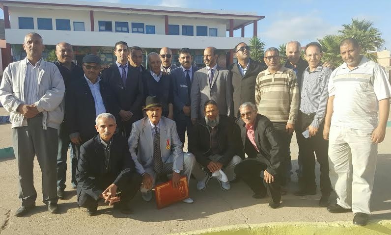 بالصور.. اعدادية الامام علي بسيدي علي بنحمدوش تحتفي بمتقاعديها