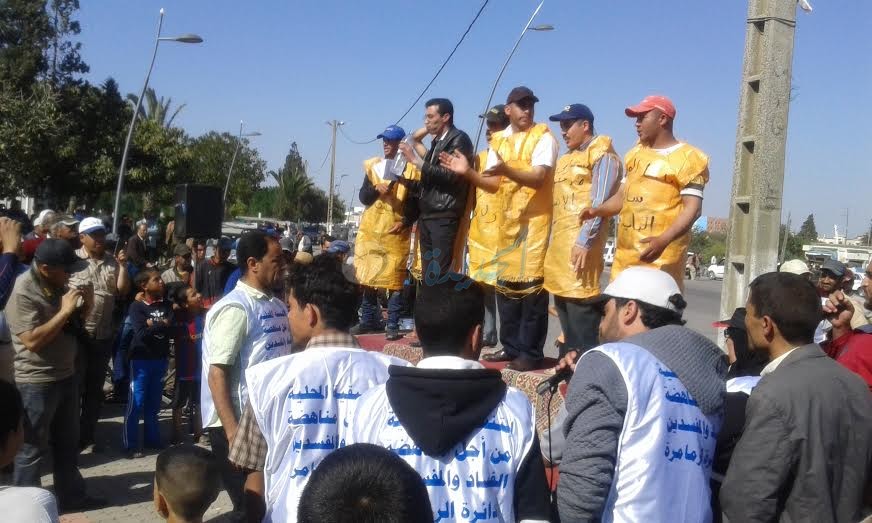 التنسيقية المحلية من اجل مناهضة الفساد و المفسدين تقيم مهرجانا خطابيا بالزمامرة