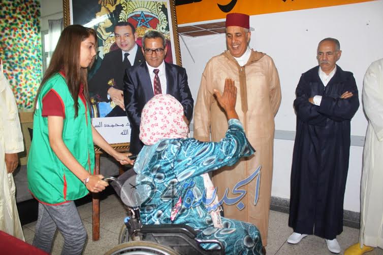 عامل اقليم الجديدة يشرف على عملية توزيع الدعم الغذائي لشهر رمضان الأبرك