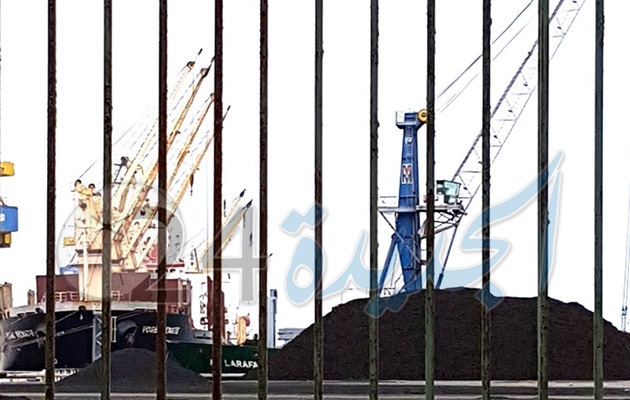 بعد إيطاليا.. فرنسا تصدر 3300 طن من النفايات المطاطية إلى المغرب عبر ميناء الجرف الأصفر