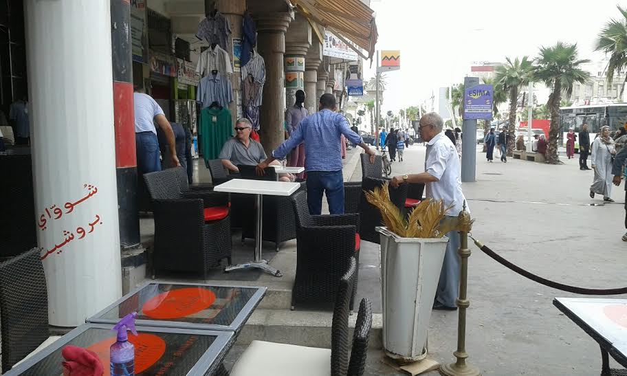 بالصور.. السلطات تشن حملات واسعة لتحرير الملك العمومي بشوارع الجديدة