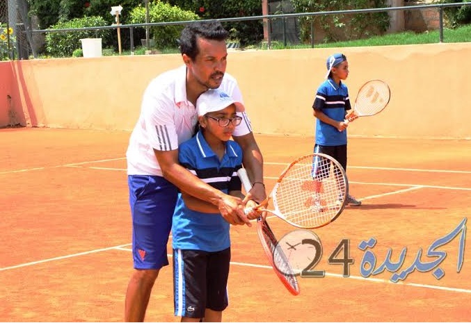 هشام أرازي ونجوم آخرين في الدوري الصيفي للتنس بالجديدة في نسخته الأولى