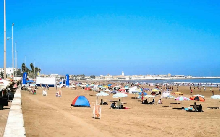 موظف جمركي يفارق الحياة بسكتة قلبية في شاطئ مدينة الجديدة