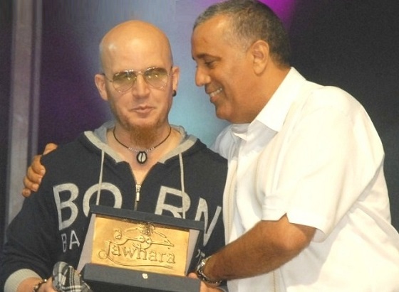 عامل الجديدة يدافع عن صديقه ''الحميم'' الشاب بلال.. ويختار في الأخير ''الانحياز للوطن''