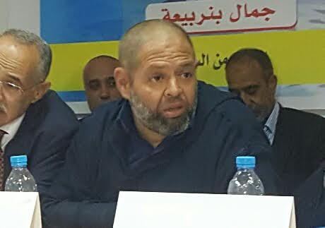 الناسي يتهم مسؤولا بشركة كوزيمار بتهديده لفظيا على خلفية نشره تحقيقا حول الشمندر السكري بسيدي بنور