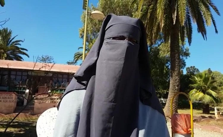 عدوى حظر''البوركيني'' بفرنسا تنتقل بصيغة أخرى إلى مدينة البئر الجديد (فيديو)