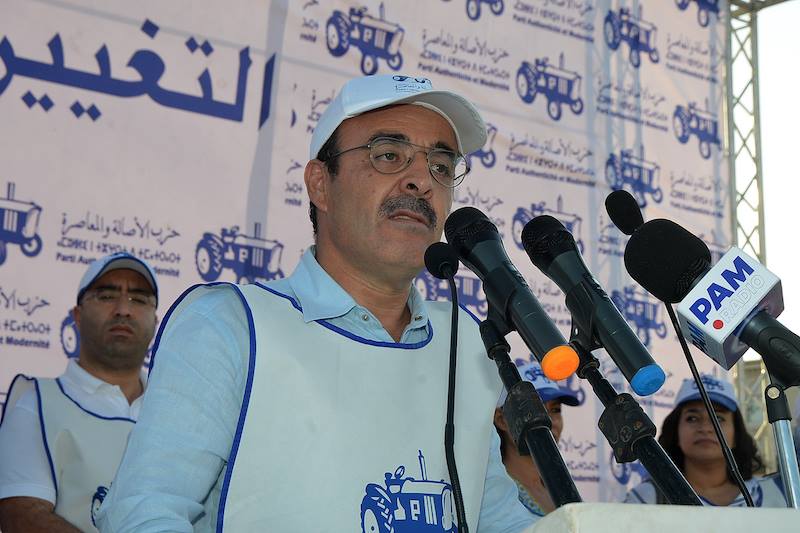 إلياس العماري يقاضي بابتدائية الجديدة معد برنامج ساخر على 'اليوتوب' و'الفيسبوك'