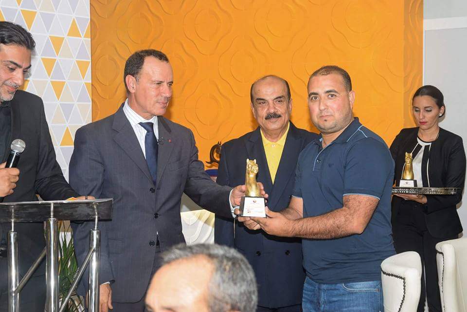 معرض الفرس : ابن الجديدة منير المباشي يحتل المرتبة الثانية في مسابقة افضل صورة خاصة بالتبوريدة‎