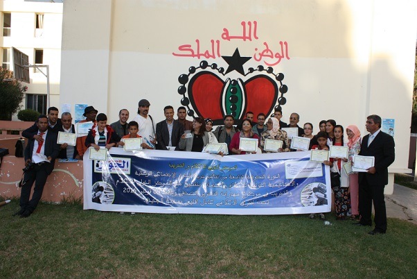 الإعلامي عادل اقليعي يؤطر دورة تكوينية بالجديدة حول مهارات التحرير الصحفي