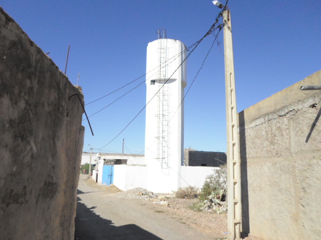 معاناة ساكنة دوار أولاد الطاهر امحمد بجماعة الغنادرة مع الماء الشروب