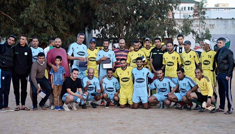 تكريم حمحم اللاعب السابق لنجم أحد ولاد افرج