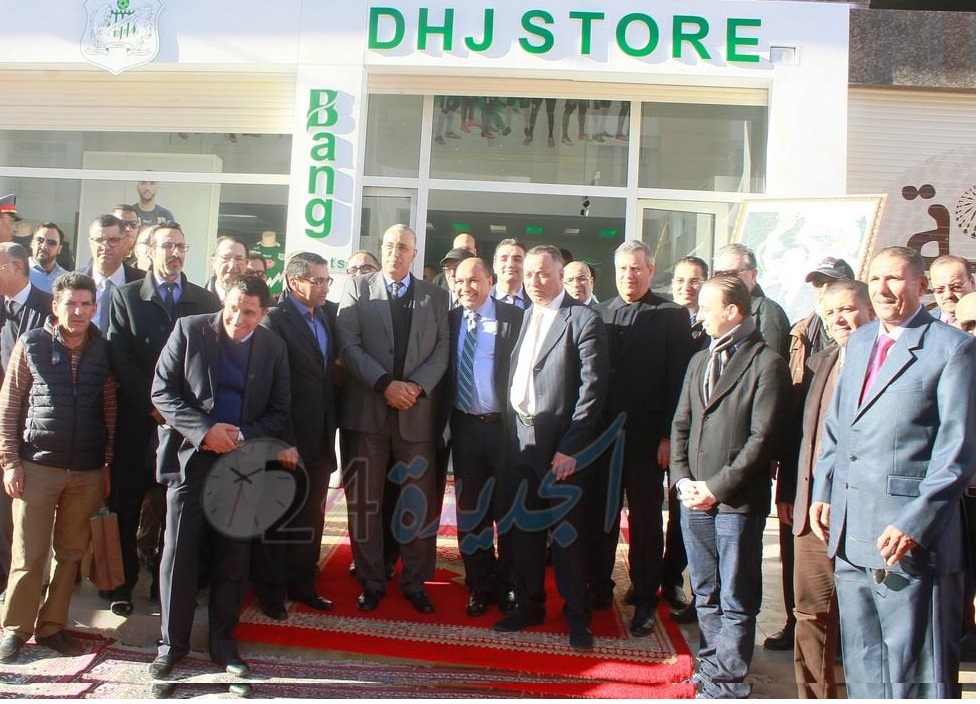 بالصور.. عامل الجديدة يشرف على حفل افتتاح المتجر الرياضي لنادي الدفاع الجديدي