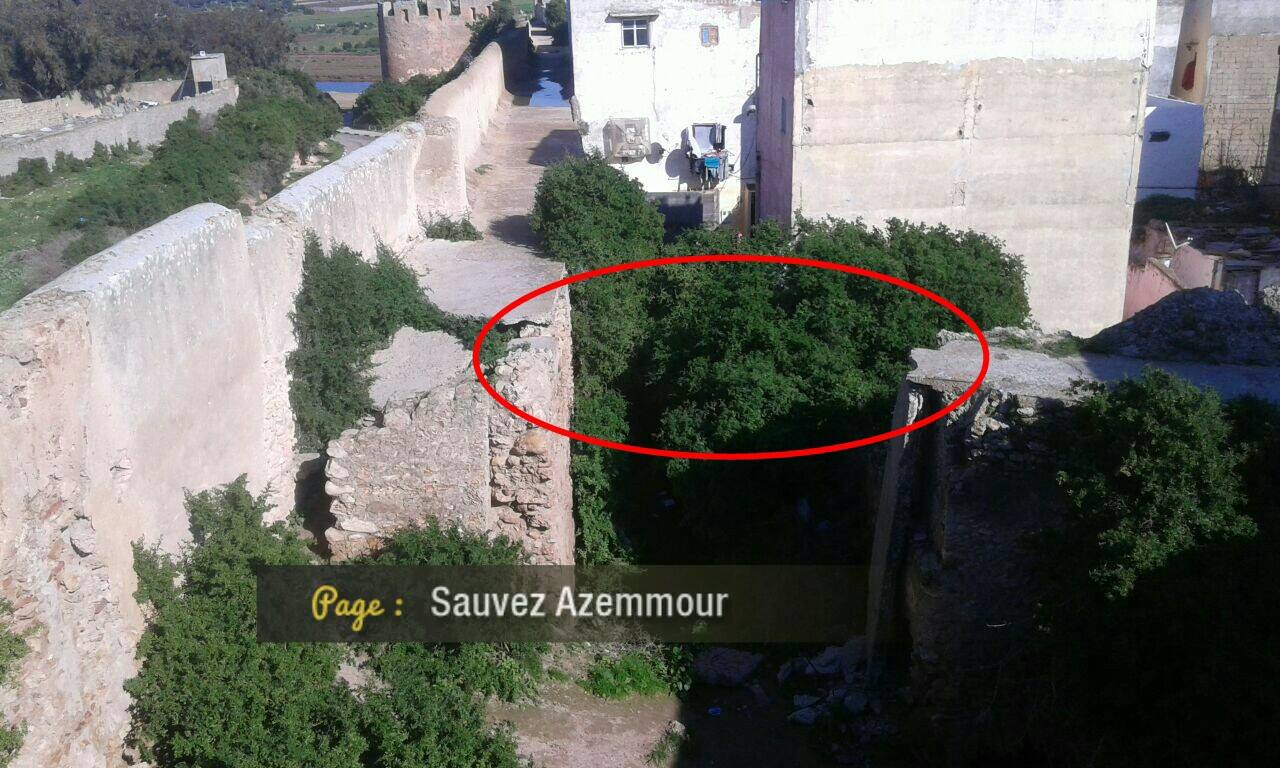 بالصور.. اصابة 3 زوار في سقوط قنطرة داخل السور التاريخي لمدينة أزمور