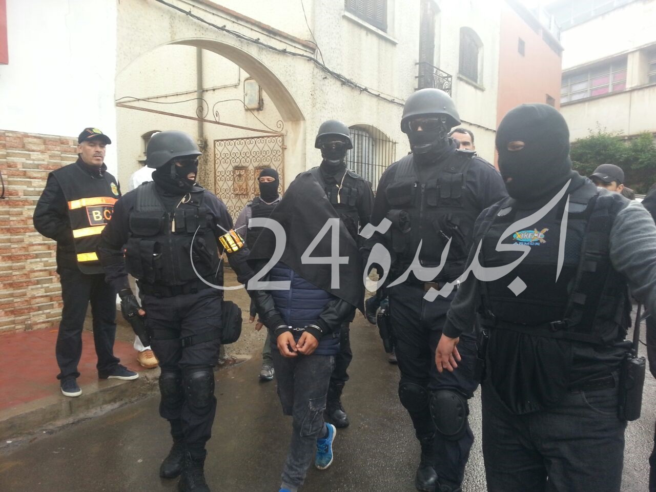 عاجل.. الجديدة 24 تنشر  أولى صور الارهابيين اللذين تم اعتقالهما بالجديدة