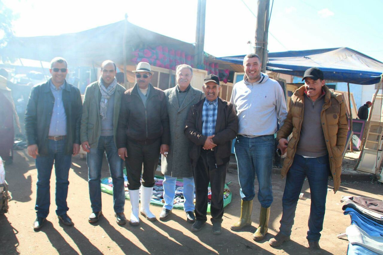 المنتخبون و السلطات المحلية في زيارة ميدانية للسوق الأسبوعي سبت الدويب بإقليم الجديدة