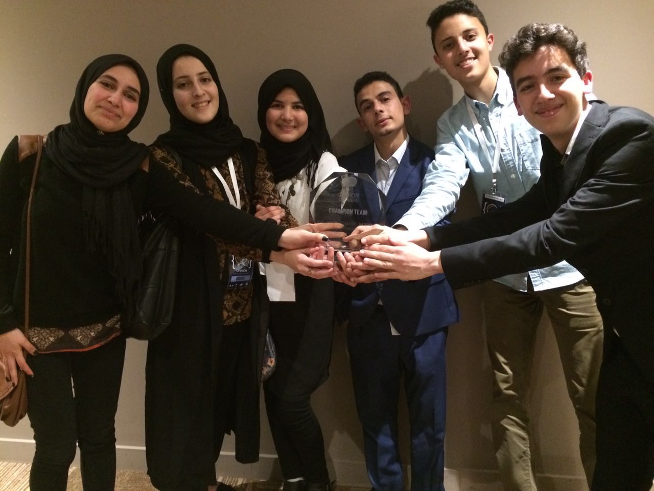 تلاميذ  مؤسسة إحسان بالجديدة يكتسحون المسابقة الوطنية للمتناظرين الكبار بالرباط