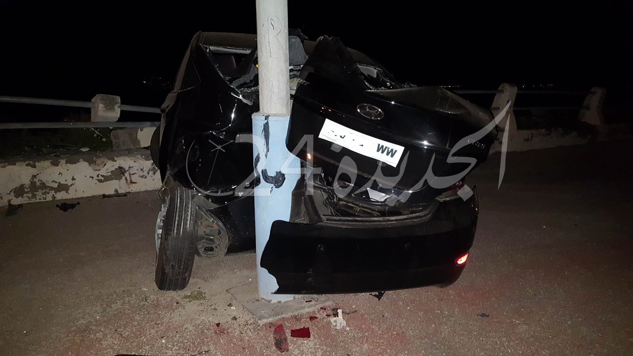 شاهد بالصور.. حادثة سير غريبة في وقت متأخر من الليل في شارع النصر بالجديدة