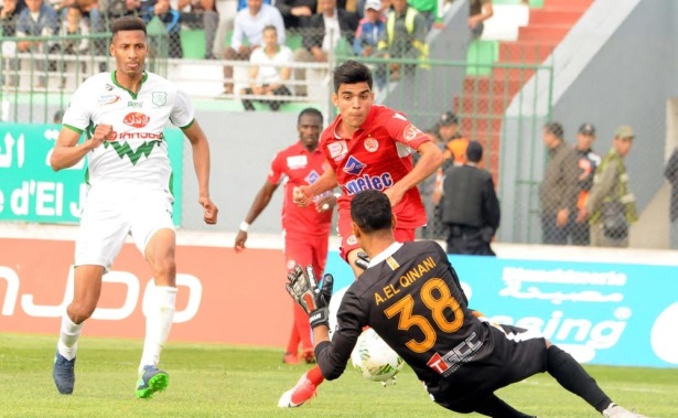 الوداد البيضاوي بفرض التعادل على الدفاع الحسني الجديدي بملعب العبدي