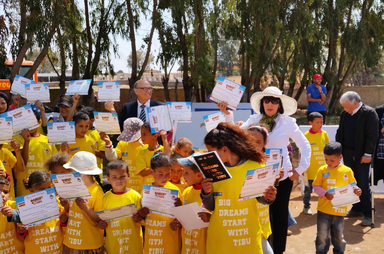 مدرسة الحوزية تعيش عرسا رياضيا بمساهمة جمعية تيبي ومؤسسة زكورة للتعليم الاولي وكوبارفارما