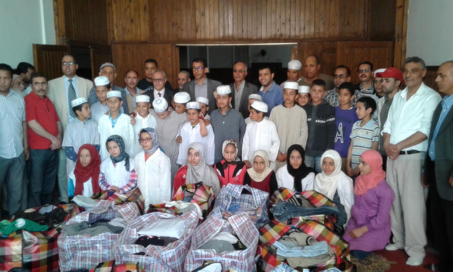 مدرسة الفضيلة  تتضامن مع مدرسة السلام للتعليم العتيق بالزمامرة