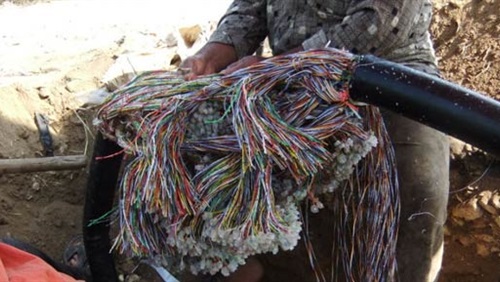 الشرطة القضائية تطيح بشبكة متورطة في سرقة الألياف البصرية بالجديدة