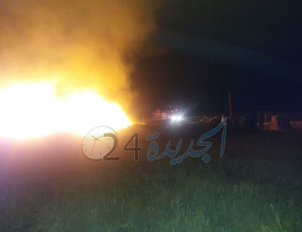 عاجل وبالصور.. النيران تلتهم أزيد من 4000 ''بالة'' تبن بضواحي مدينة أزمور