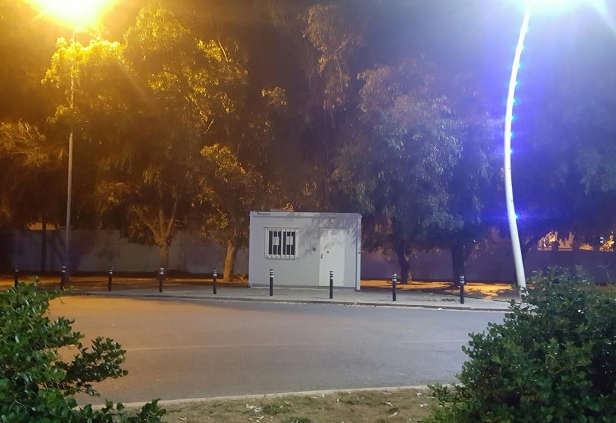 جدل بالجديدة بعد الترخيص لكشك بوسط المدينة مختص في بيع منتجات عقارية