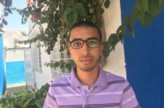 هذا هو صاحب أعلى معدل باكالوريا بمجموعة مدارس الزيتونة بنسبة 18.70