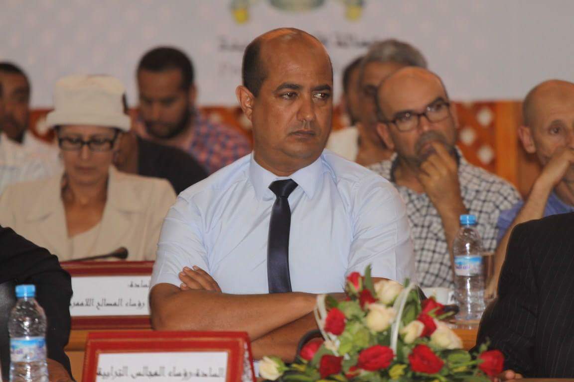 المهدي الفاطمي : تذكرة مراكن وقوف السيارات 3 دراهم بسيدي بوزيد و على  المتضررين وضع شكايات كتابية. 