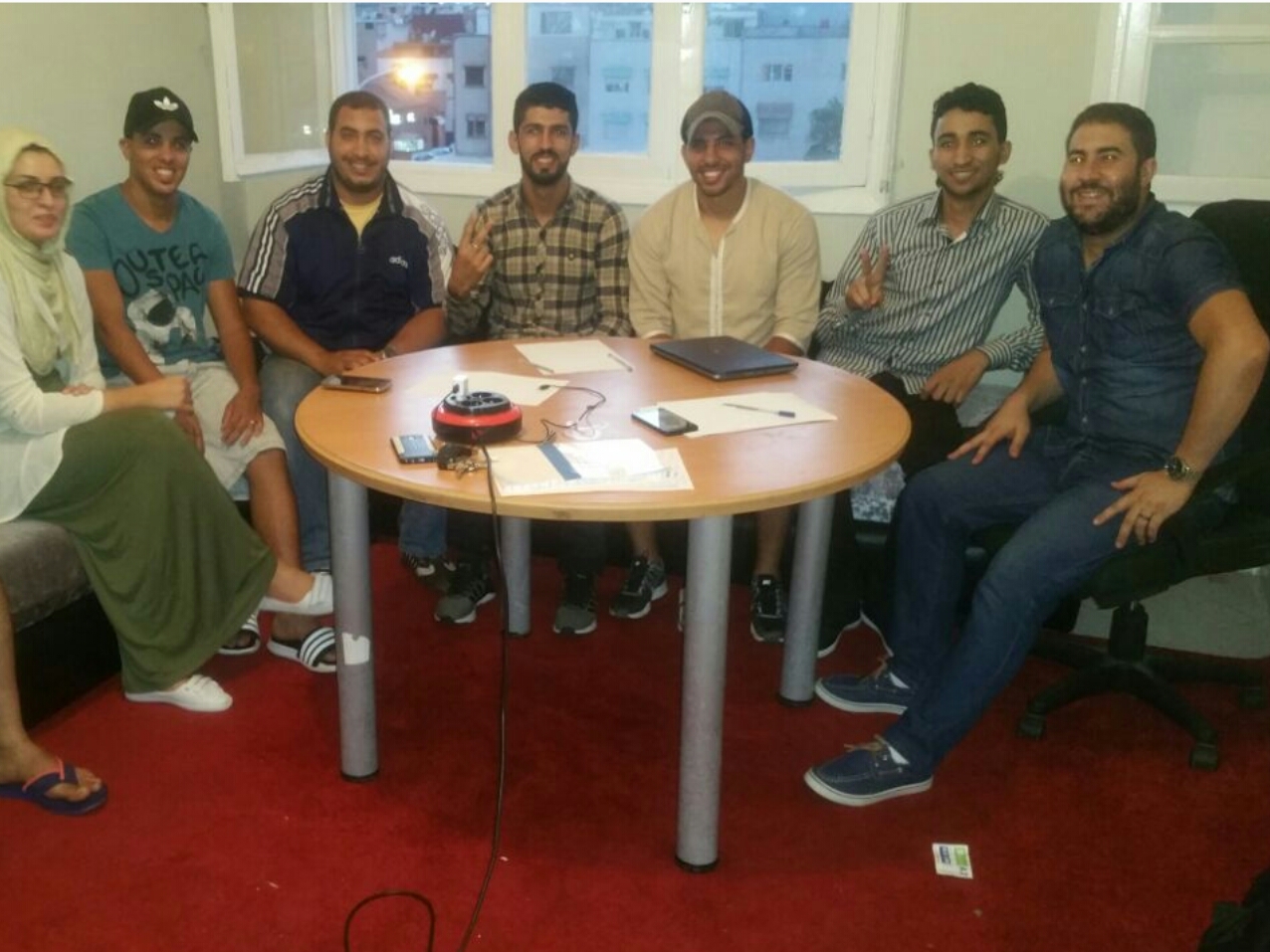 الشباب الفوسفاطي يشيدون بفتح باب الحوار و الإنصات من قبل عامل الإقليم محمد الكروج