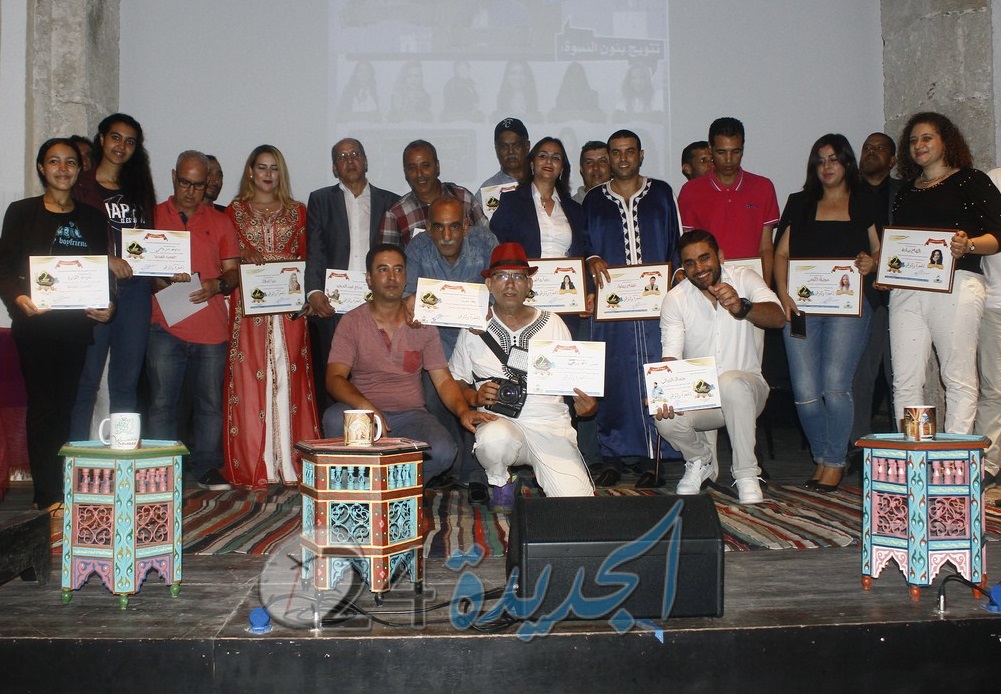 بالصور.. اسدال الستار  عن الدورة 12 لمهرجان دكالة للثقافة والفن بالجديدة