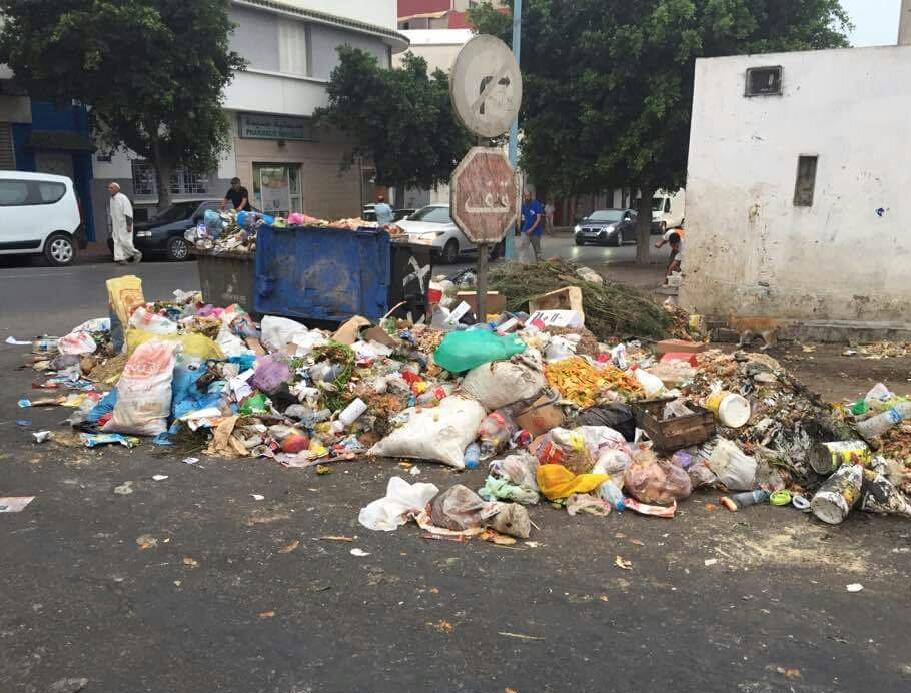 نقابة الكدش تتهم اطرافا بمجلس جماعة الجديدة بتورطهم في اضراب عمال النظافة