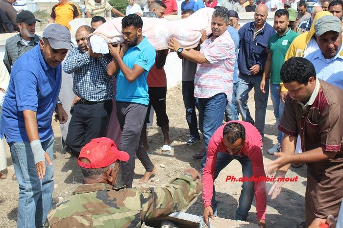 تشييع جنازة الاطار الرياضي الوطني امبارك بيهي بمقبرة سيدي موسى بالجديدة