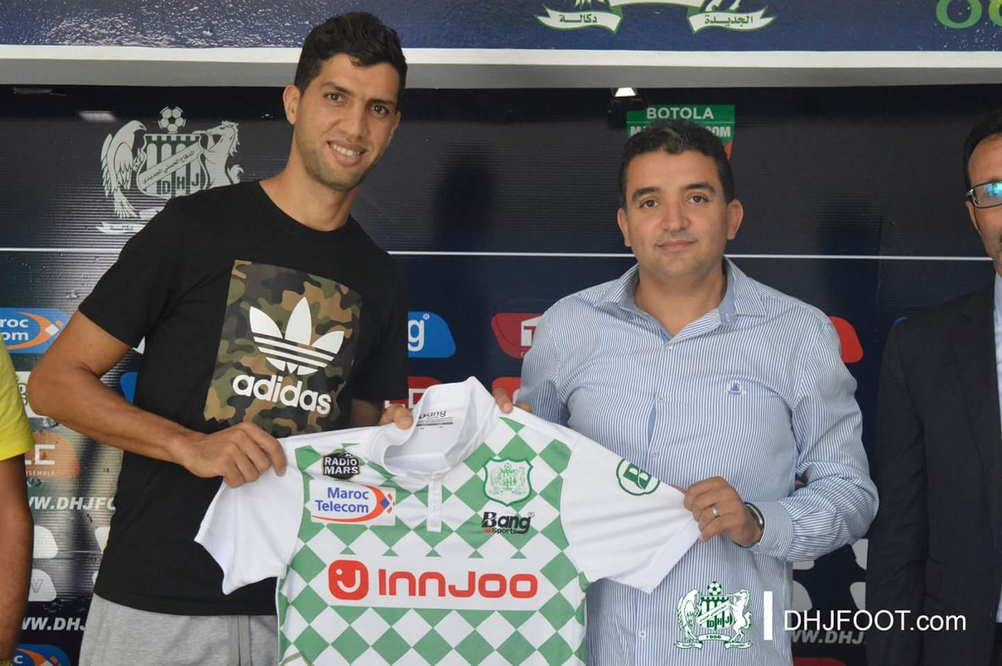 المهاجم يونس الحواصي يوقع في كشوفات الدفاع الحسني الجديدي